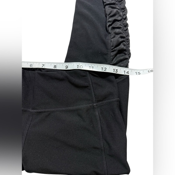 Bundle of 2 Cropped Leggings SzSm Black Gray Rouched Side Hem - Picture 12 of 14